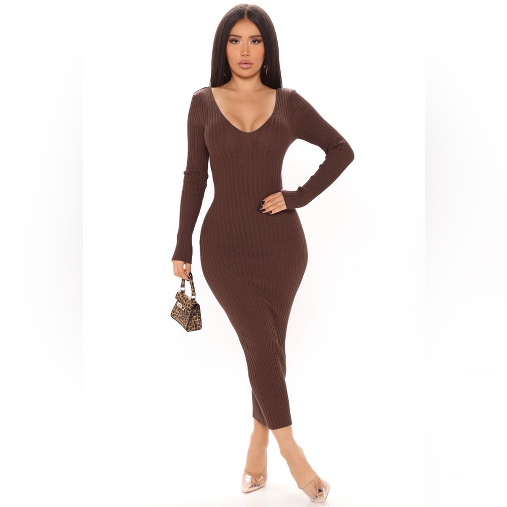 Fashion Nova - Kallan Knit Dress in Brown (S)
